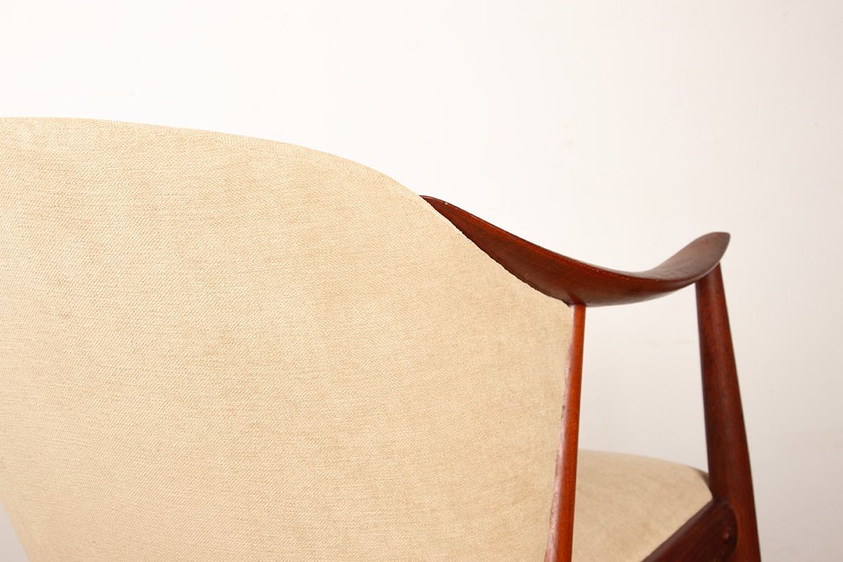 photo for sale Paire de fauteuils scandinaves en teck et tissu, modèle New Tyrol par Gerhard Berg pour Westnofa, 1960.