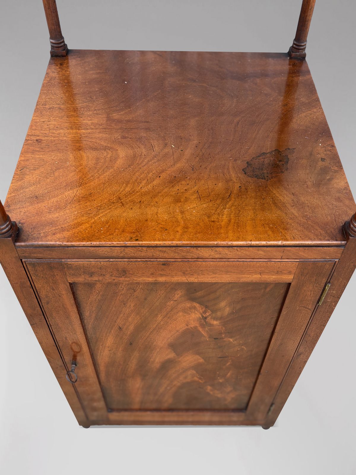 Early 19th Century George III Period Tall Mahogany Whatnot Music Stand photo Furniture