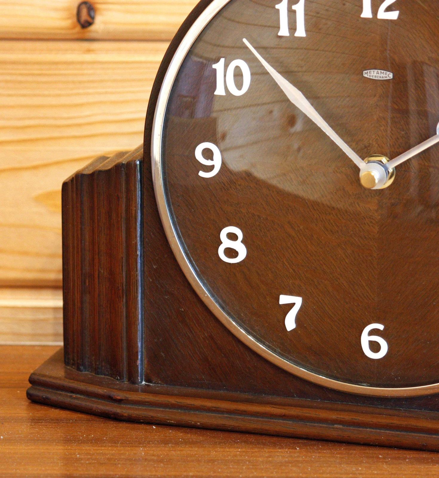 Vintage Metamec Mantel Clock 29cm Wooden Retro Mid Century 50s Antique Ornate Desk Clock Off The Wall Clocks photo Home Decor
