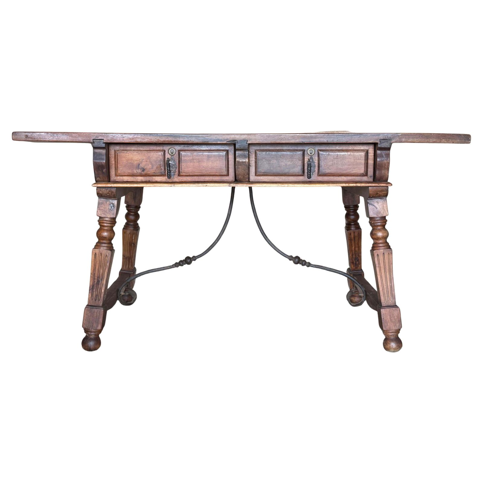 Bureau, table à écrire ou console baroque du XIXe siècle, pieds cannelés en chêne massif