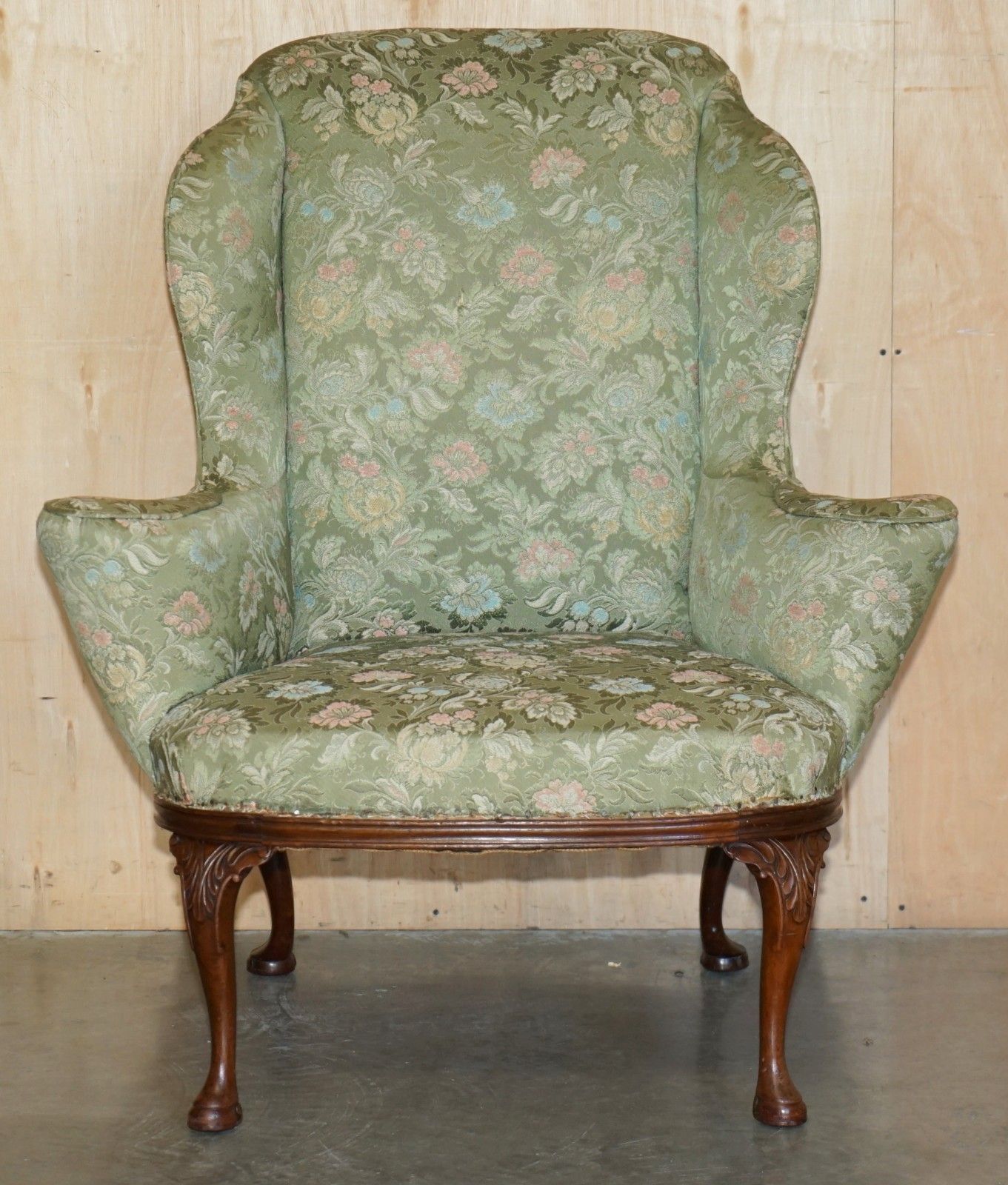 Sublime Antique Howard & Son's William Morris Mahogany Framed Wingback Armchair photo vinterior
