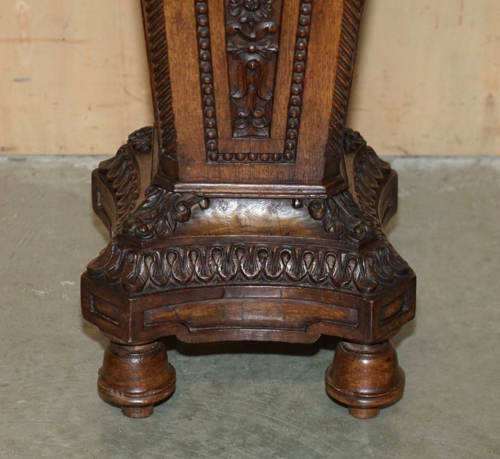 Antique Victorian Corinthian Pillar Pedestal Stand Displaying Busts Antiques photo vinterior