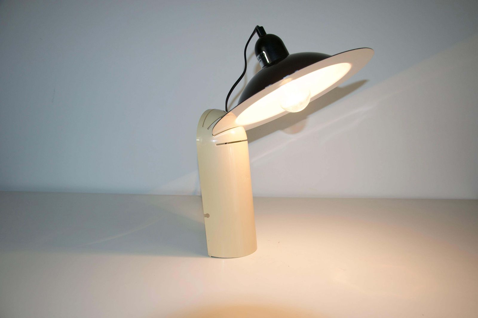 photo furniture Table Or Wall Lamp “Lampiatta” By D’urbino And Lomazzi For Stilnovo, Italy, 1971