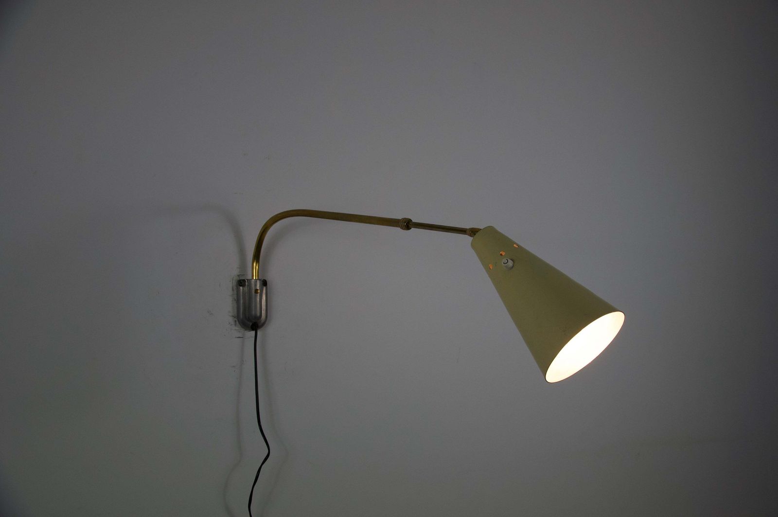 Adjustable Brass Wall Lamp Attr. To Oluce, Italy, 1960s