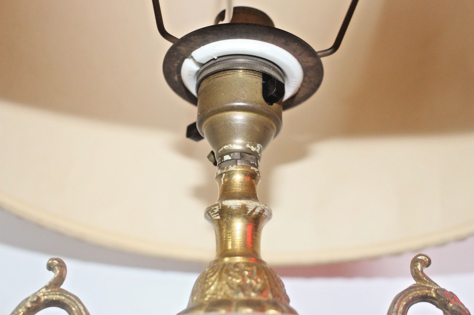 Vintage Bronze And Marble Urn Side Table Lamp With Shade Large Size 25x25x57 photo Lighting