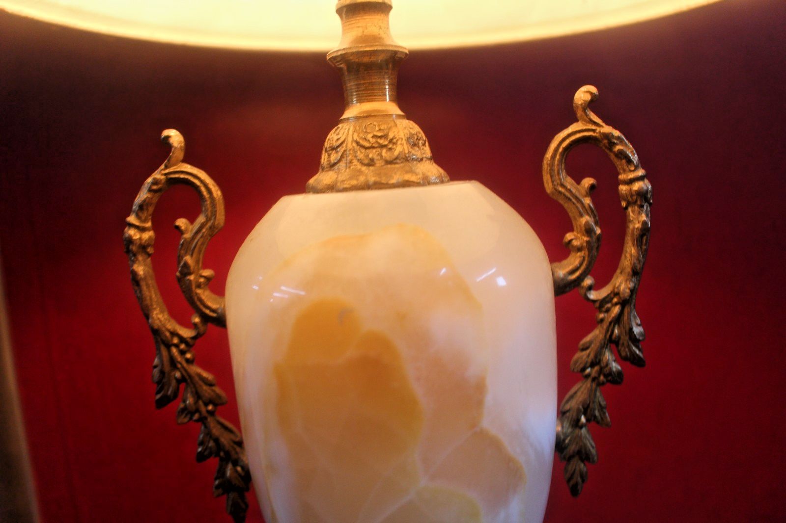 Vintage Bronze And Marble Urn Side Table Lamp With Shade Large Size 25x25x57 photo 60.0