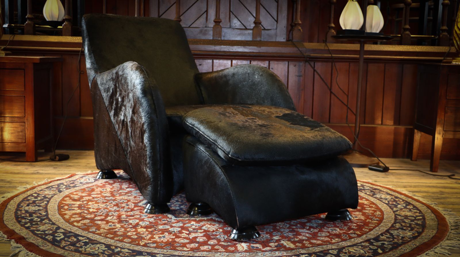 Stone International Sole Montis Pony Black Hide Armchair Footstool Rrp£4800 photo 1300.0