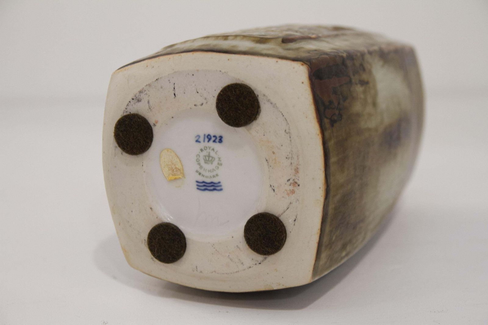photo for sale Large Danish Stoneware Vase By Jørgen Mogensen For Royal Copenhagen, 1970s.