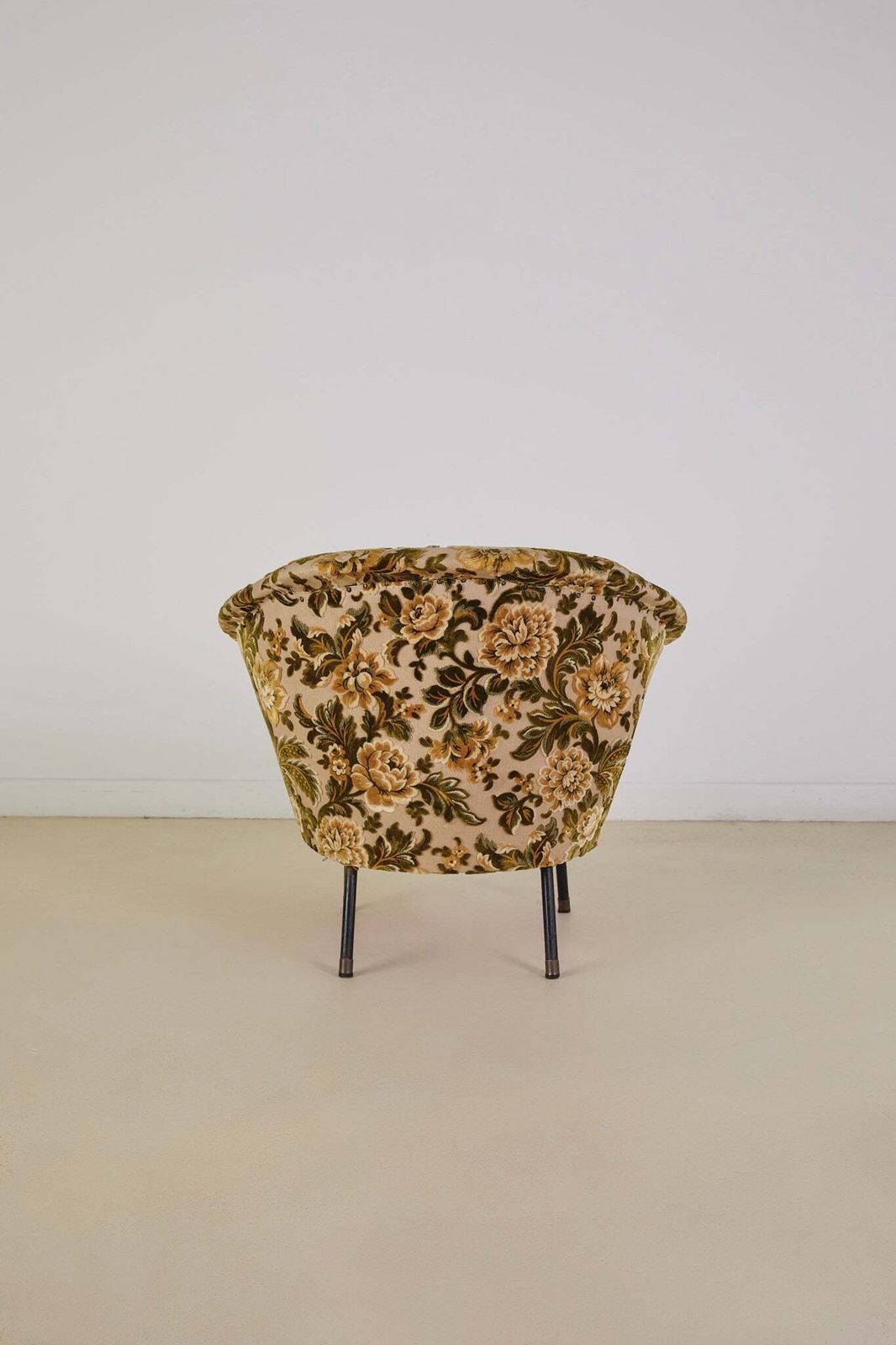 Italian Velvet Floral Armchair And Pouffe photo vintage