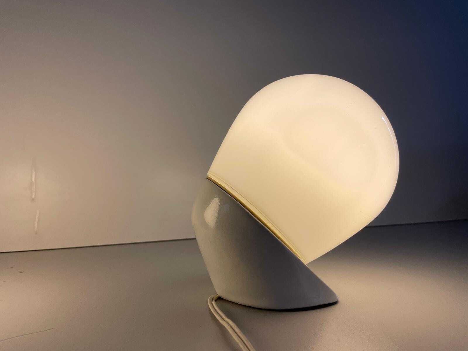 photo vinterior Opaline Glass & Porcelain Pair Of Bathroom Wall Lights By Wilhelm Wagenfeld For Lindner, 1940s, Germany