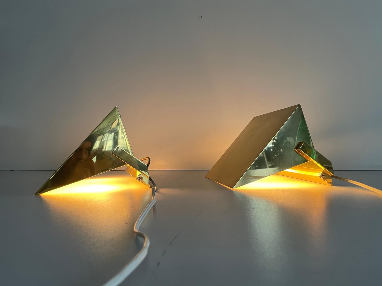 photo vintage Mid Century Modern Rare Brass And Glass Pair Of Sconces By Vereinigte Werkstätten, 1960s, Germany