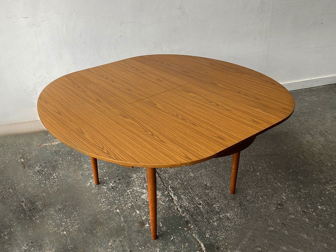 Mid Century Modern 1960’s Dining Table And Chairs Set By Schreiber Furniture photo for sale
