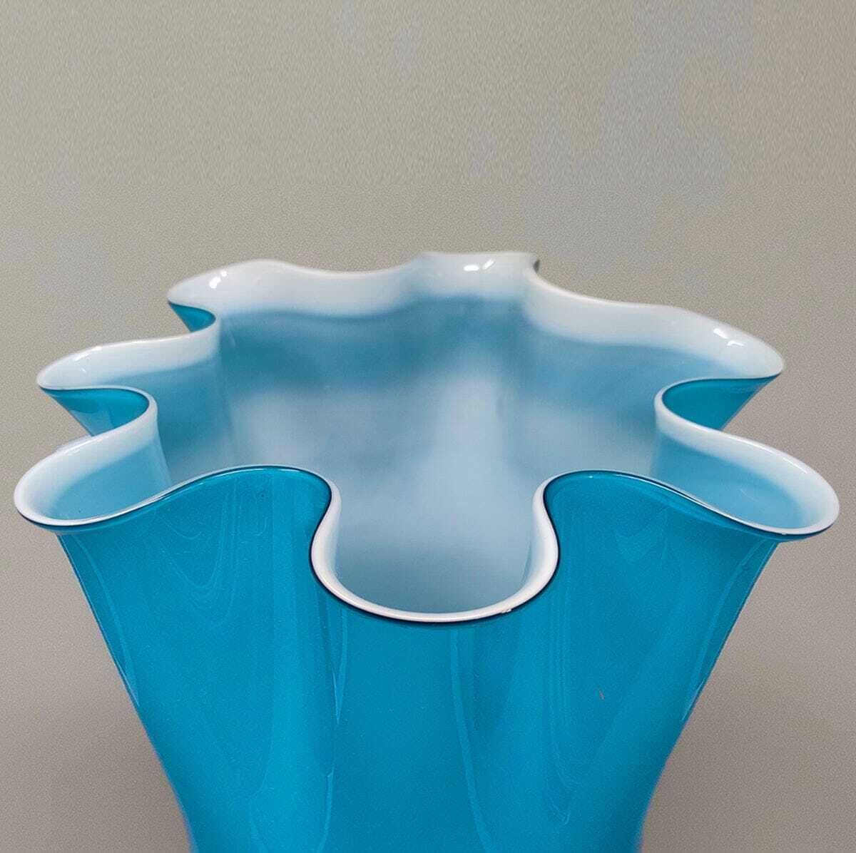 1960s Astonishing "Fazzoletto" Vase By Ca' Dei Vetrai In Murano Glass. Made In Italy photo vintage