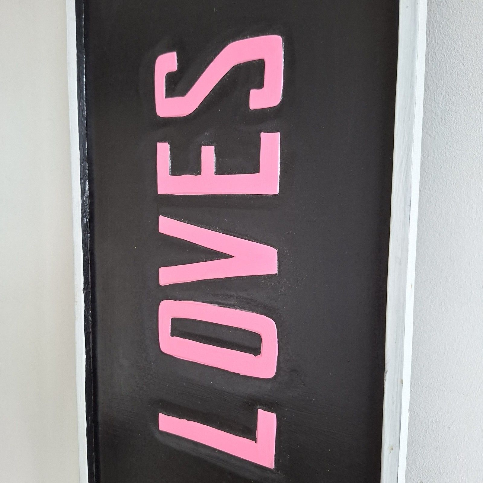 Who Loves Ya Baby Kojak Large Wooden Sign Embossed Hand Painted Wall Hanging photo Home Decor