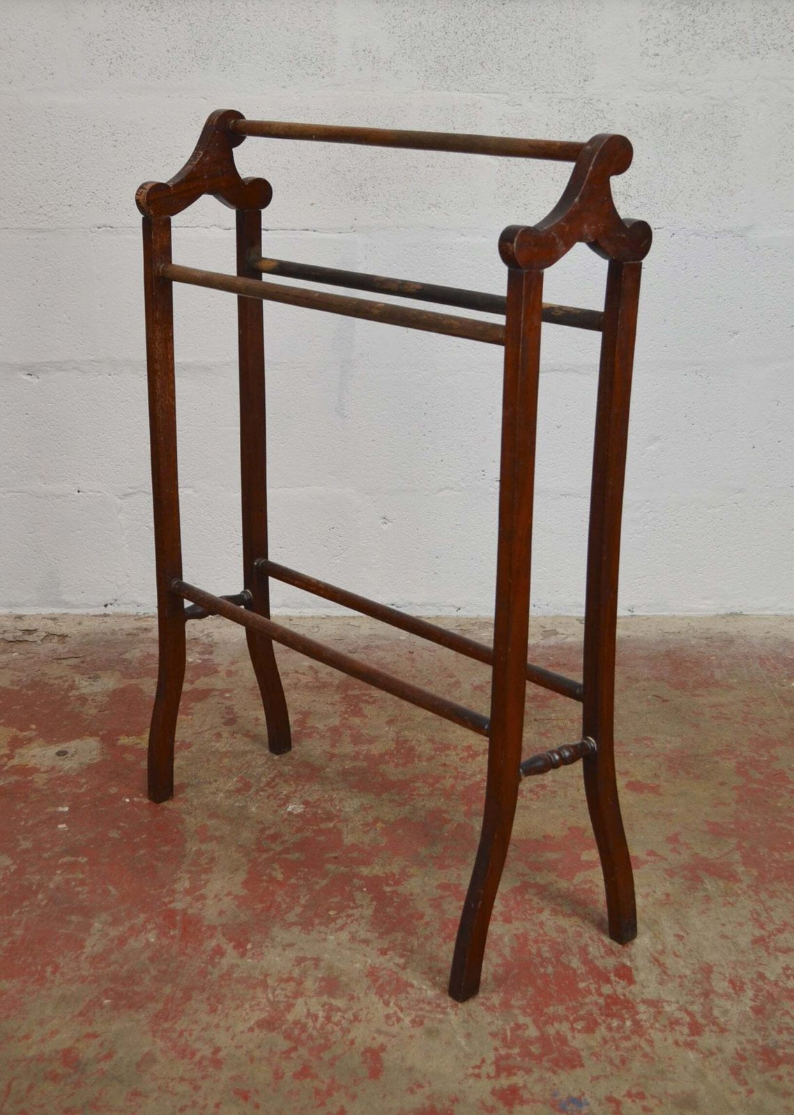Victorian Towel / Clothes Rail   Five Supports photo furniture