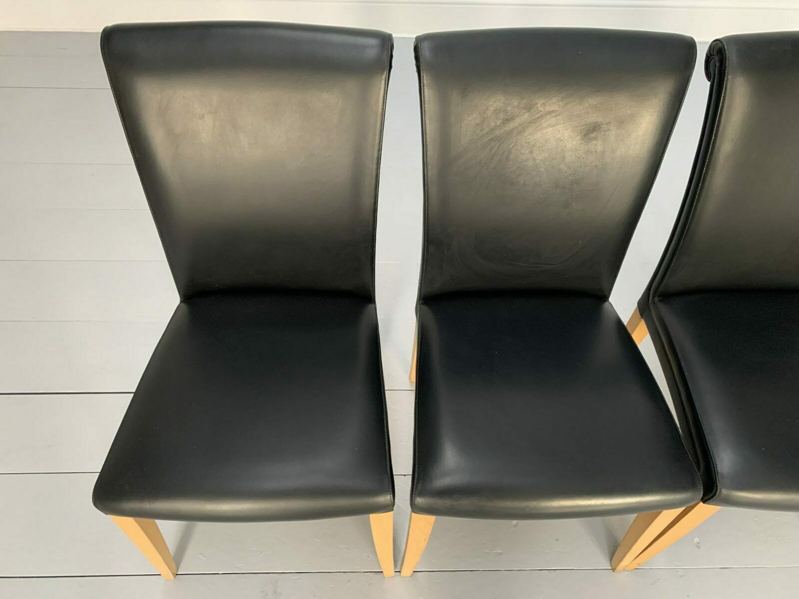 4 Poltrona Frau “Vittoria” Dining Chairs – In Black “Pelle Frau” Leather photo Furniture