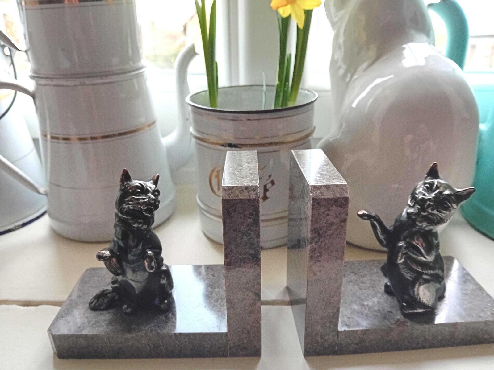 Cat Design Bookends Marble Base French Vintage Book Nook