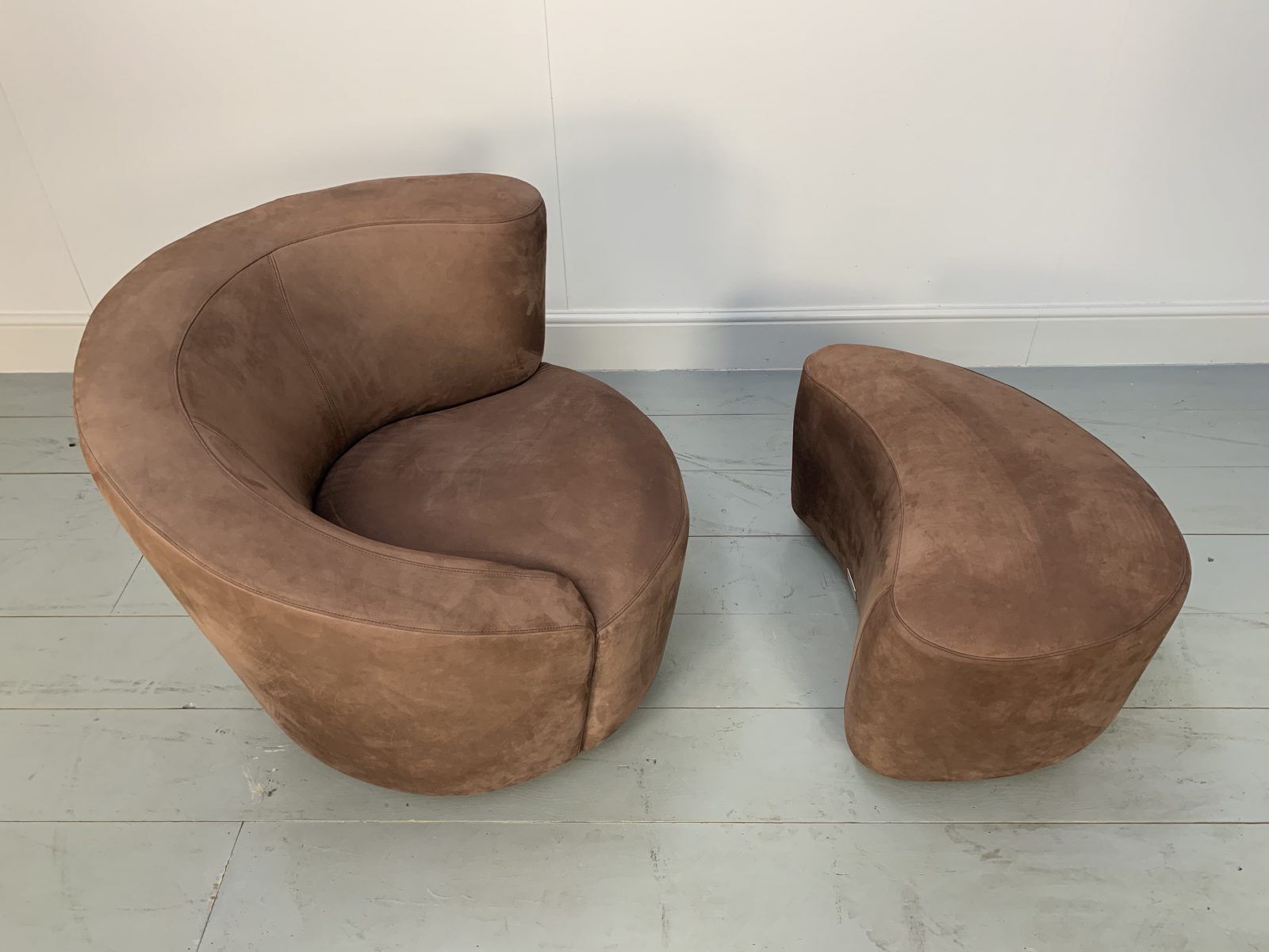 Superb Vladimir Kagan “Nautilus” Corkscrew Armchair And Footstool In Brown Ultra photo 5900.0