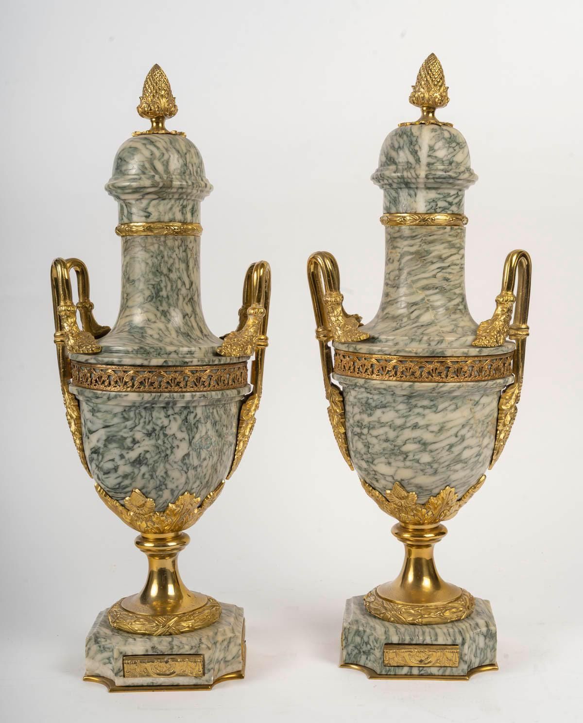 Pair Of Marble And Gilt Bronze Cassolettes, Napoleon III Period. photo vintage