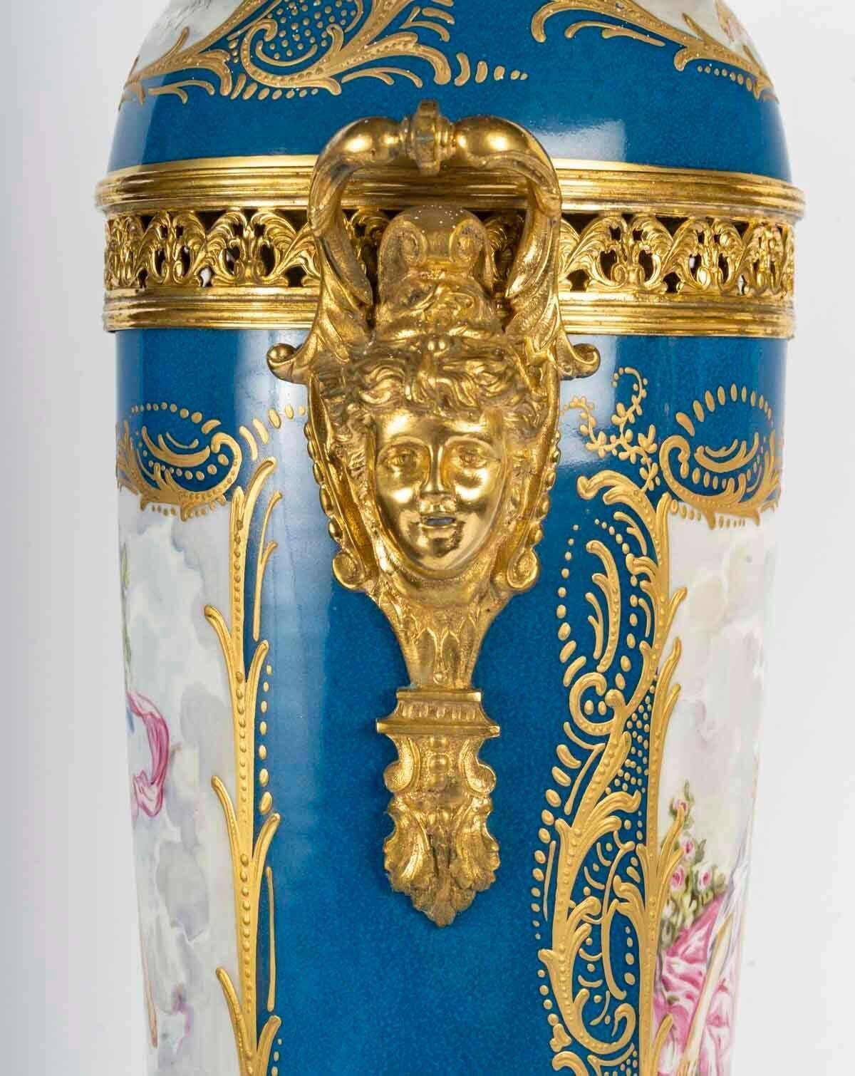 Pair Of Large Covered Vases In Painted Porcelain, 19th Century, Napoleon III. photo Home Decor