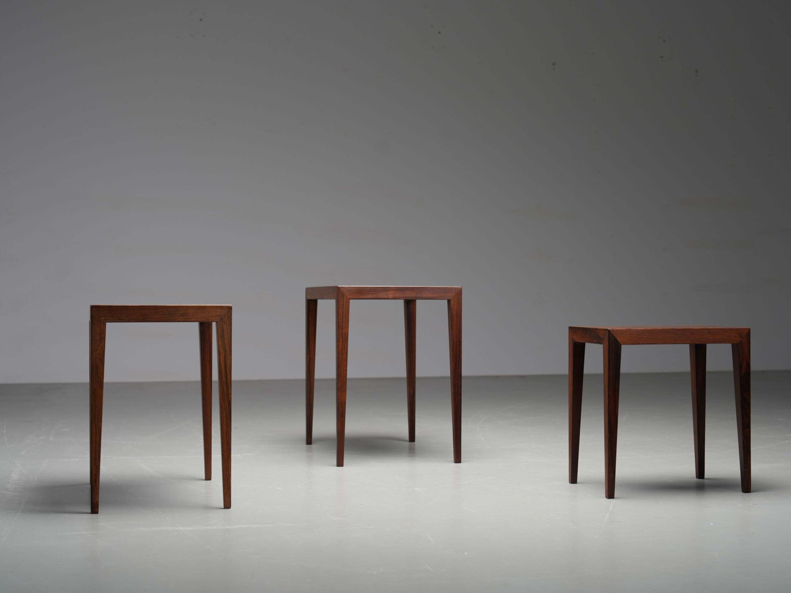 Set Van 3 Nesttafels Van Severin Hansen Voor Haslev, Denemarken, Jaren 1960 photo vinterior