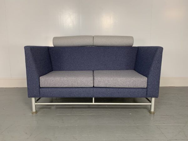 Sublime Rare Knoll “East Side” Sofa By Ettore Sottsass In Blue And Grey Wool