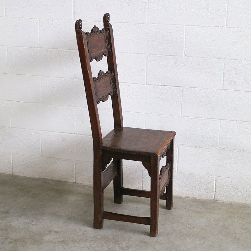 Renaissance Chair In Carved Walnut photo Furniture