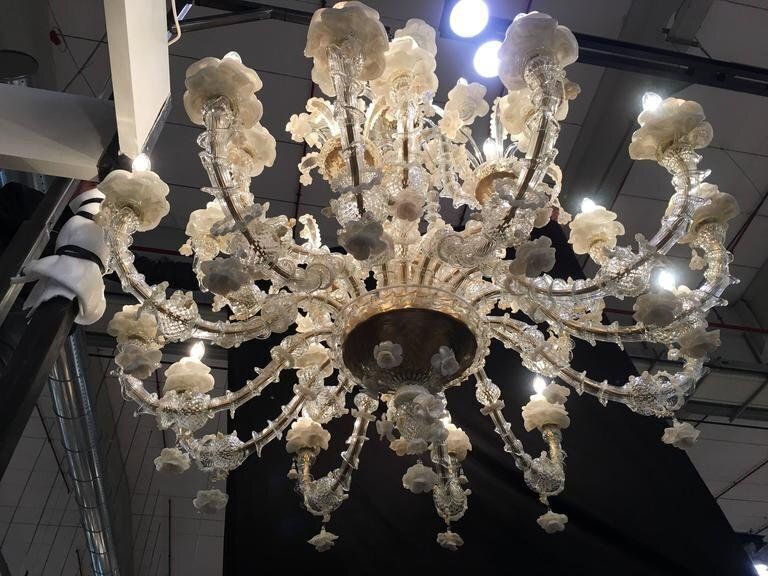 photo furniture Murano Chandeliers In White & Gold, 1980s, Set Of 2