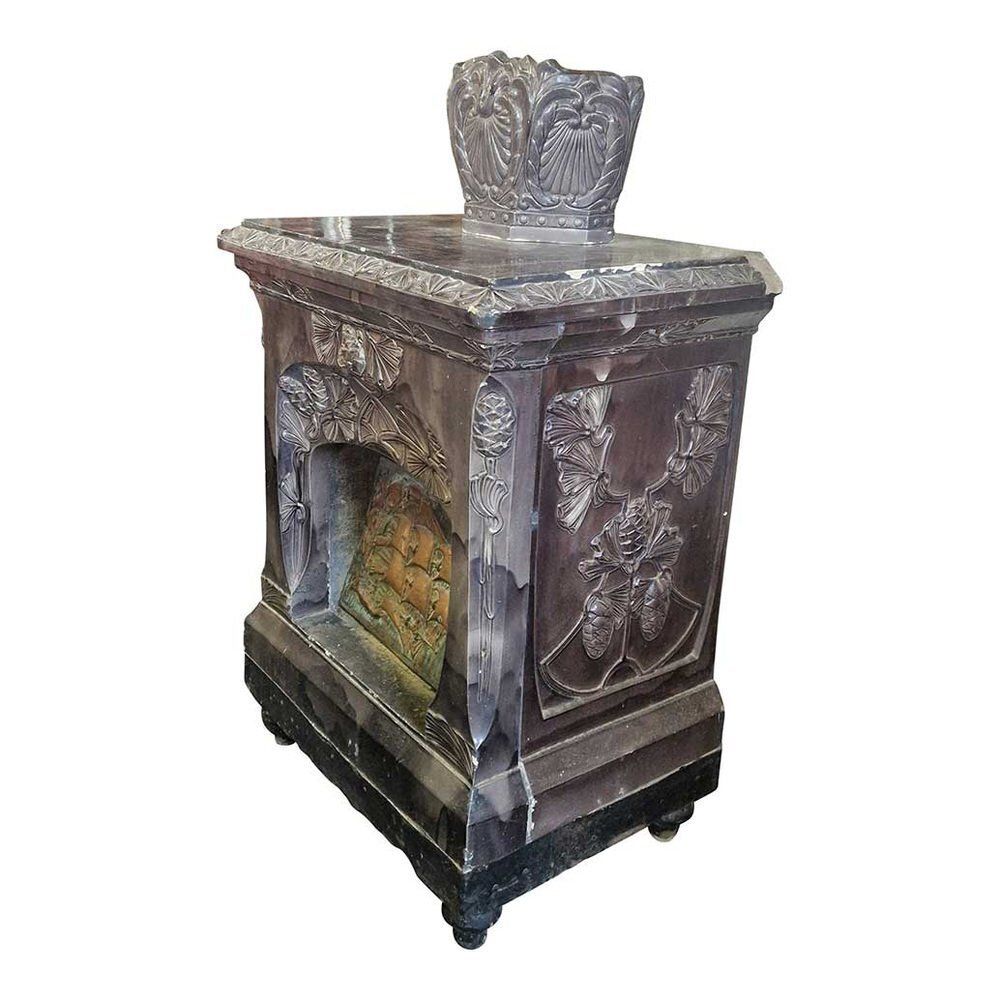 Majolica Stove, Late 19th Century   Early 20th Century photo for sale