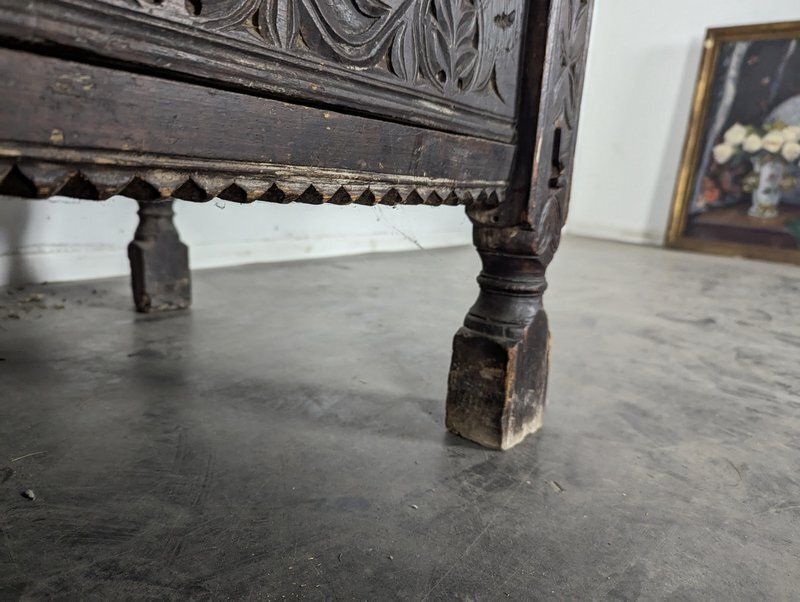 Pakistani Larch Wood Dowry Or Wedding Chest, 19th Century photo 998.0