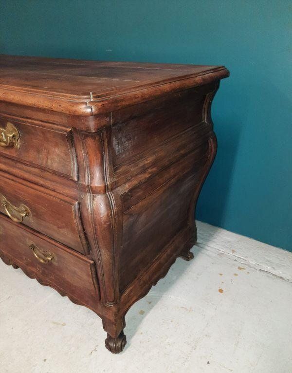 Bordeaux Dresser In Mahogany photo furniture