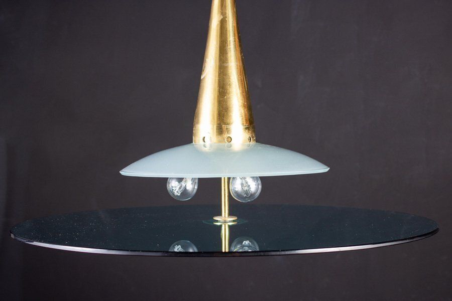 photo furniture Round Crystal And Brass Chandelier By Max Ingrand For Fontana Arte, 1940s