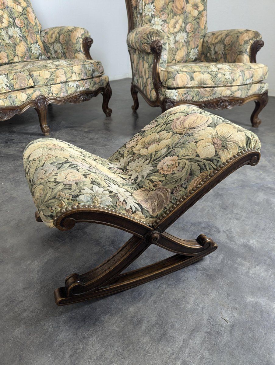 Louis XV Style Oak Living Room Set, Set Of 4 photo Home Decor