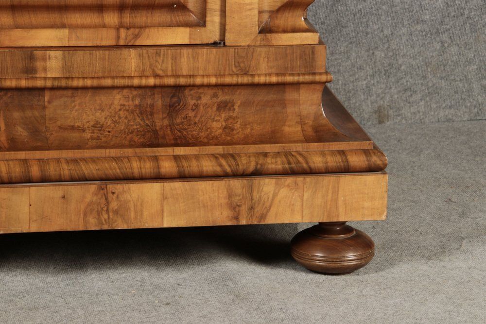 Antique Baroque Wet Wave Cabinet In Walnut, 18th Century photo buy