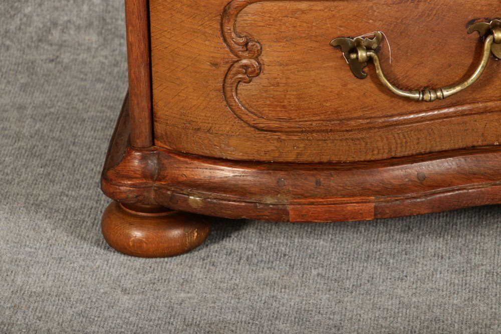 Antiquity Baroque Oak Chest Of Drawers By Aachen Liège Jh, 1750s photo vinterior