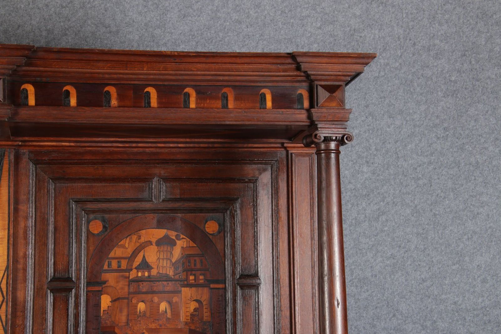 photo vintage Antique Historicism Buffet With Architecture Inlaid, 19th Century