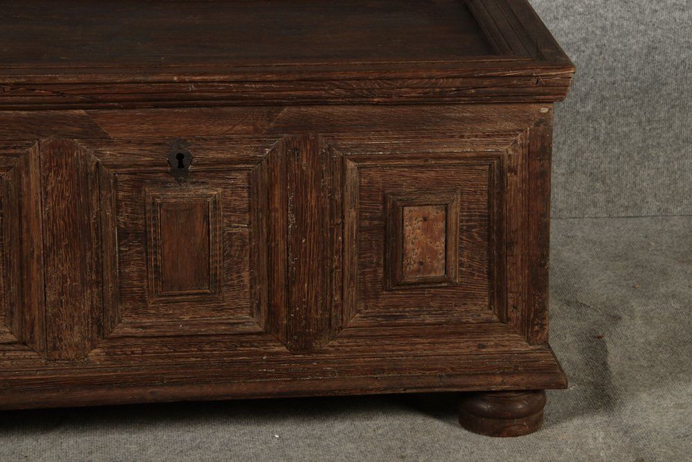 Furniture Antique Small Baroque Chest In Oak, 1750 photo