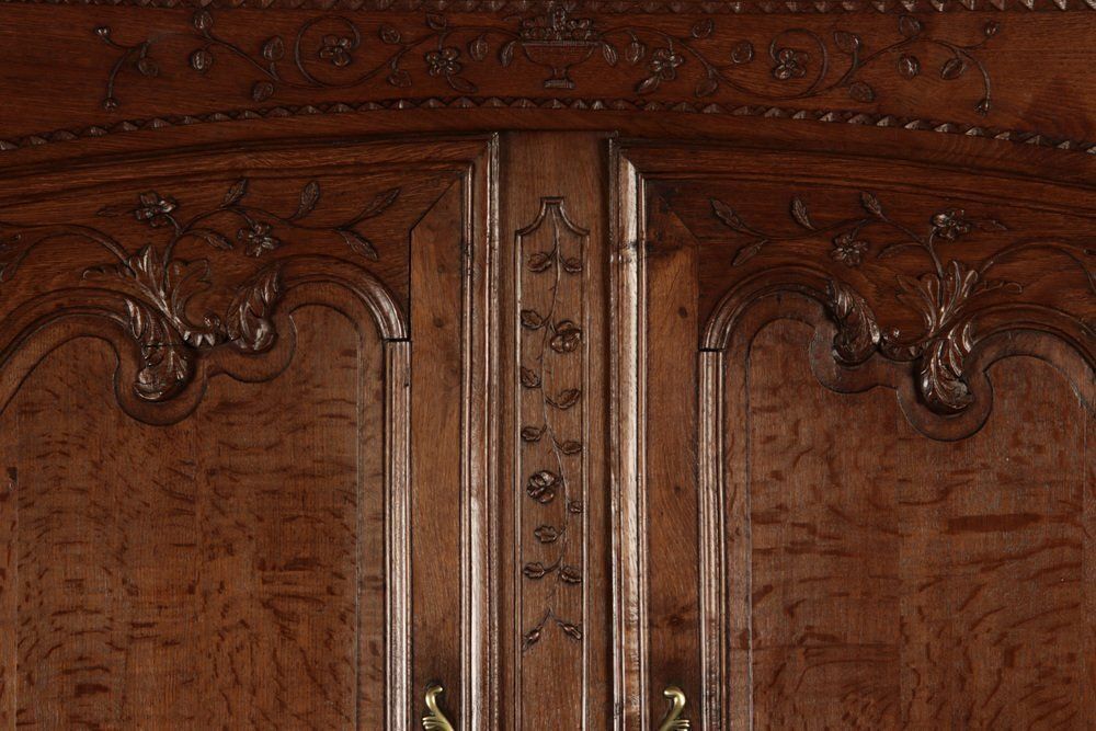 photo for sale Antique Baroque Cabinet In Oak, 1820