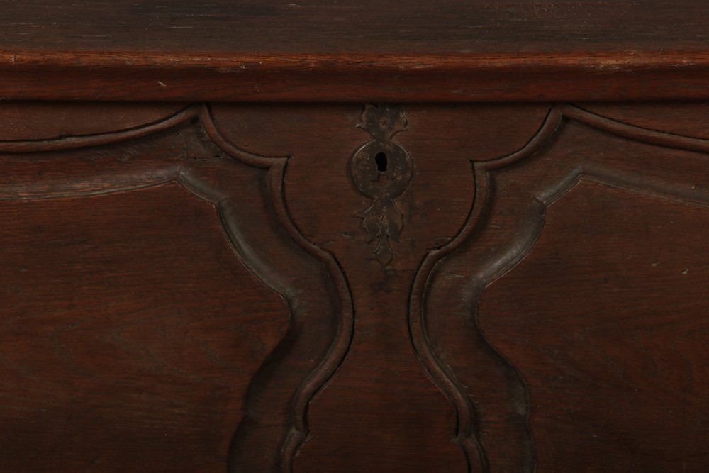 photo vintage Antique Rococo Baroque Chest In Oak, 1770