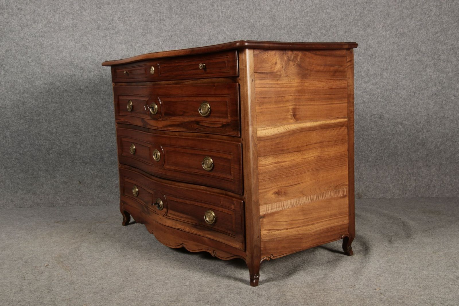 18th Century Baroque Chest Of Drawers In Walnut, 1760s photo vintage