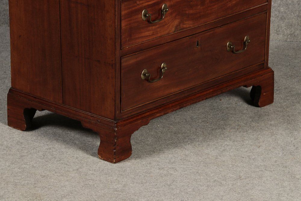 Small English Chest Of Drawers, Late 19th Century photo 1419.0