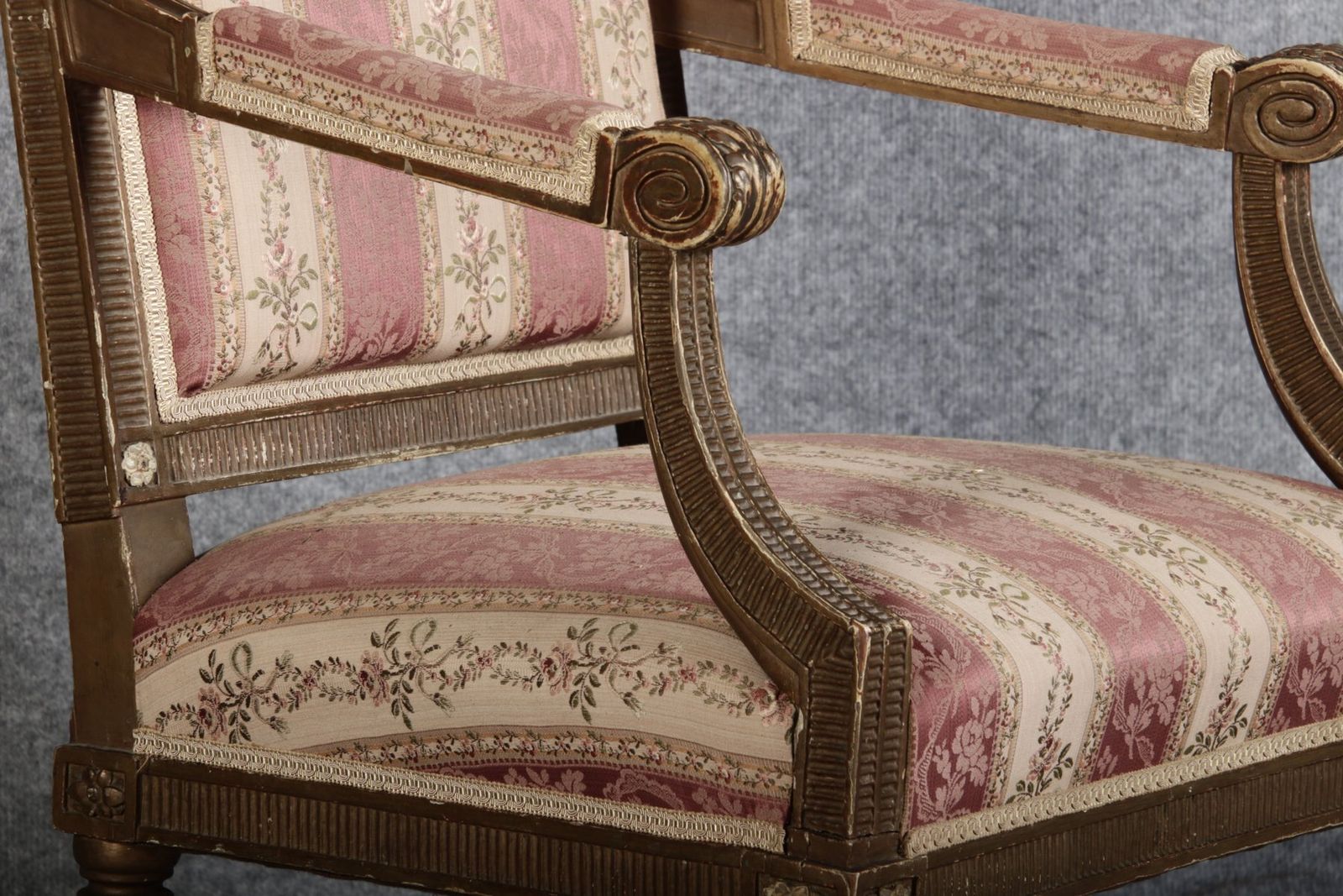 photo furniture Antique Louis Seize Armchair, 1780s