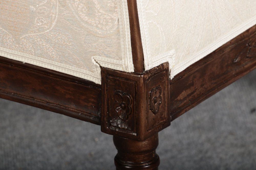 Antique Louis XVI Armchair In Walnut, 1780 photo vinterior