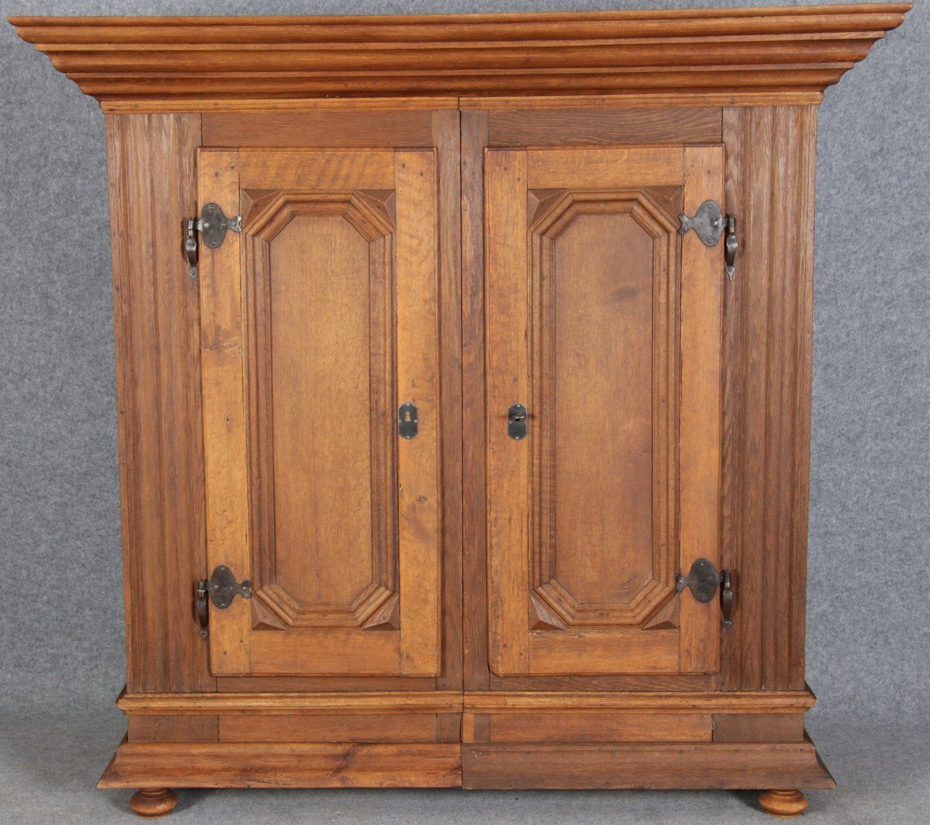 Antique Baroque Cabinet In Oak, 1770 photo 1863.0