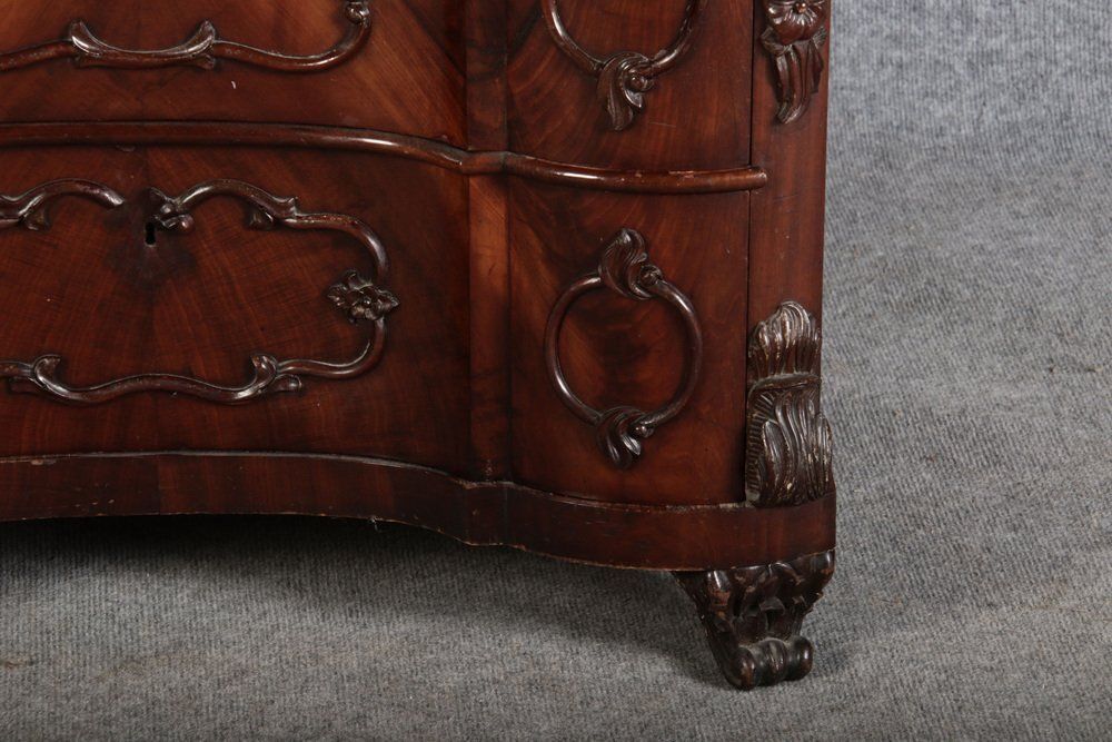 Narrow Chest Of Drawers In Mahogany With Cast Iron Candlesticks And Mirror, 1860s photo vintage