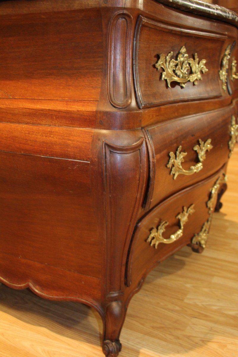 photo for sale Regency Chest Of Drawers In Wood