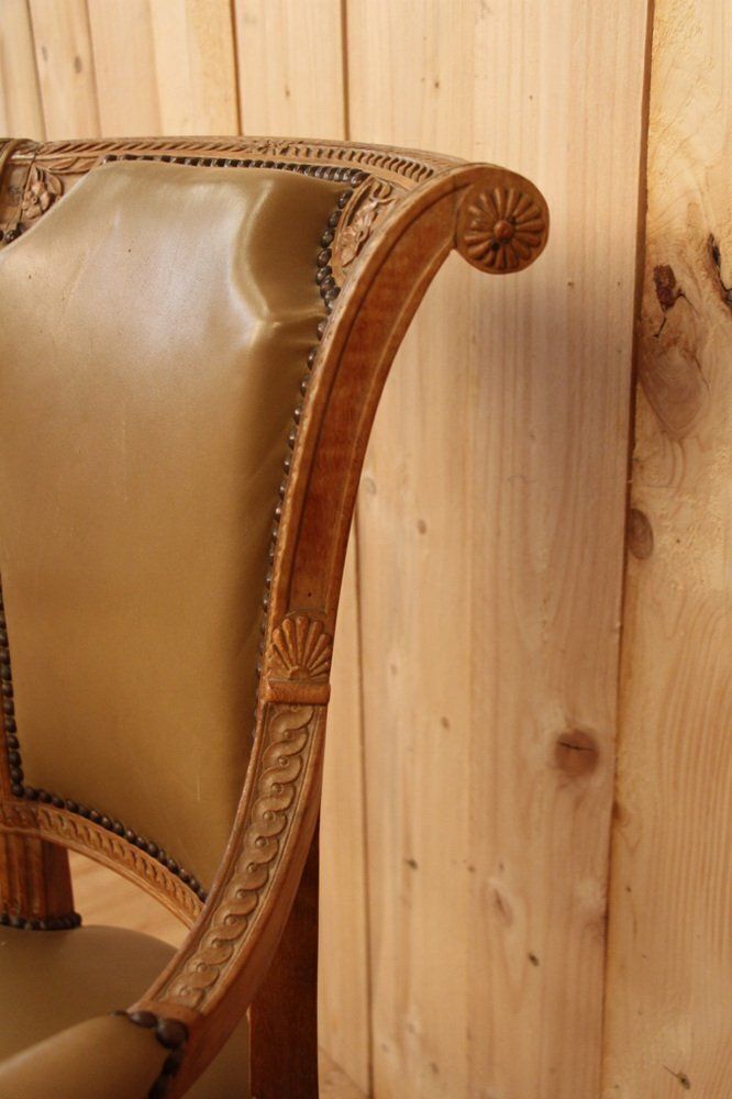 Set Of Vintage 18th Century Louis XVI Armchairs photo vinterior