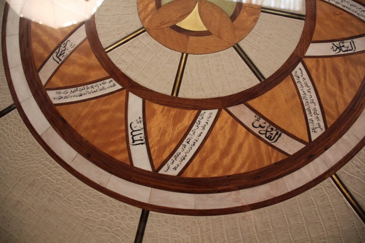 Circular Coffee Table In The Style Of Carlo Bugatti photo vintage