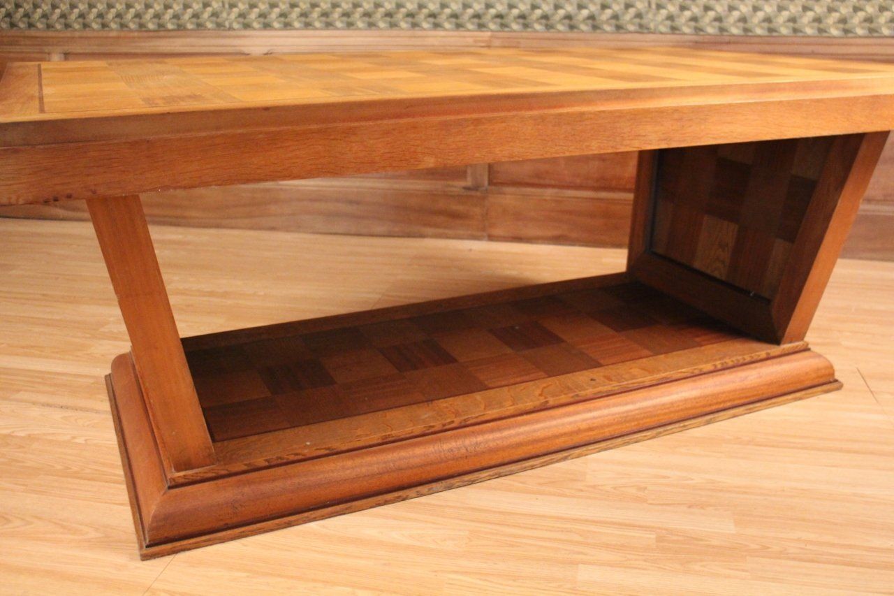 Art Deco Dining Table With Chequered Pattern photo vinterior