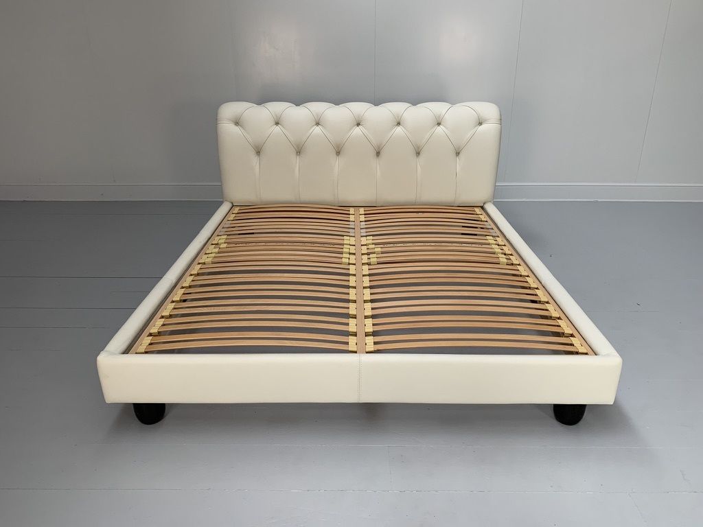 Fendi Casa “Chesterfield” Superking Bed – In White Leather photo for sale